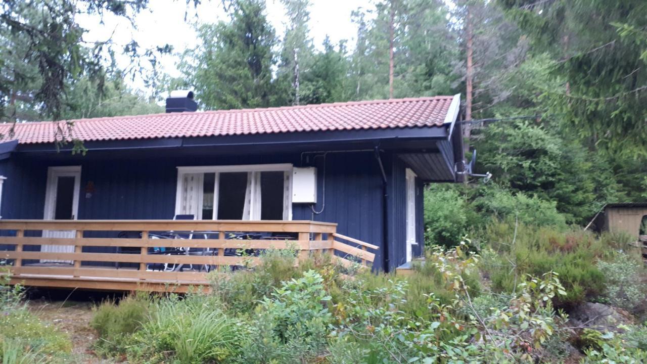 Granheim Hytte Med 2 Soverom Birkeland ภายนอก รูปภาพ
